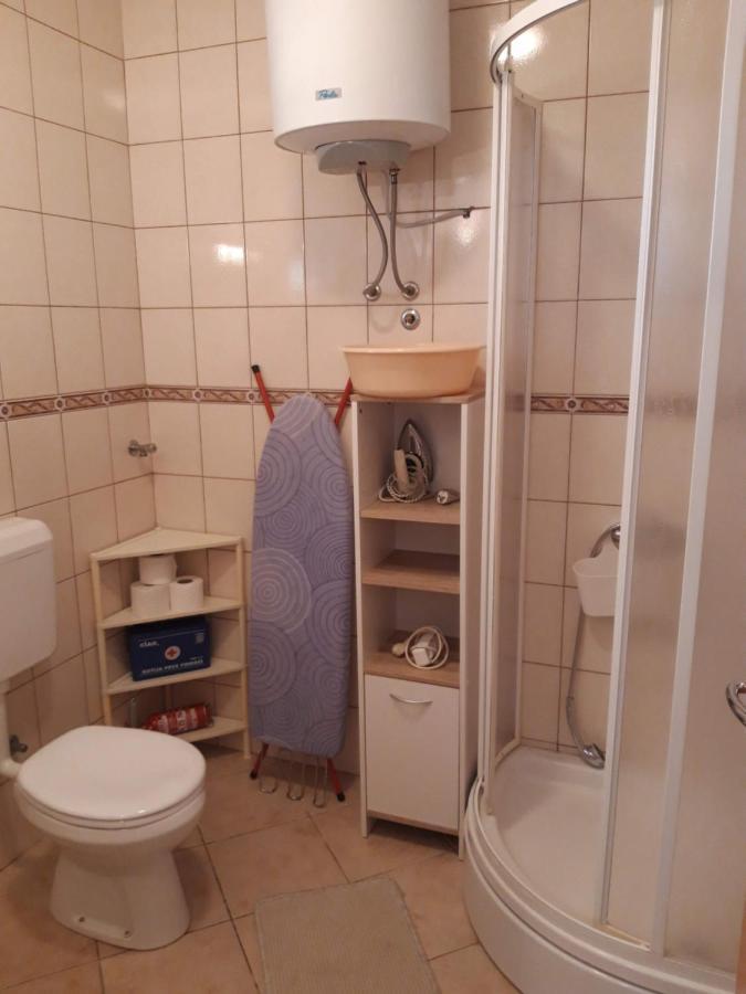 Apartment Perla Пироваць Екстер'єр фото